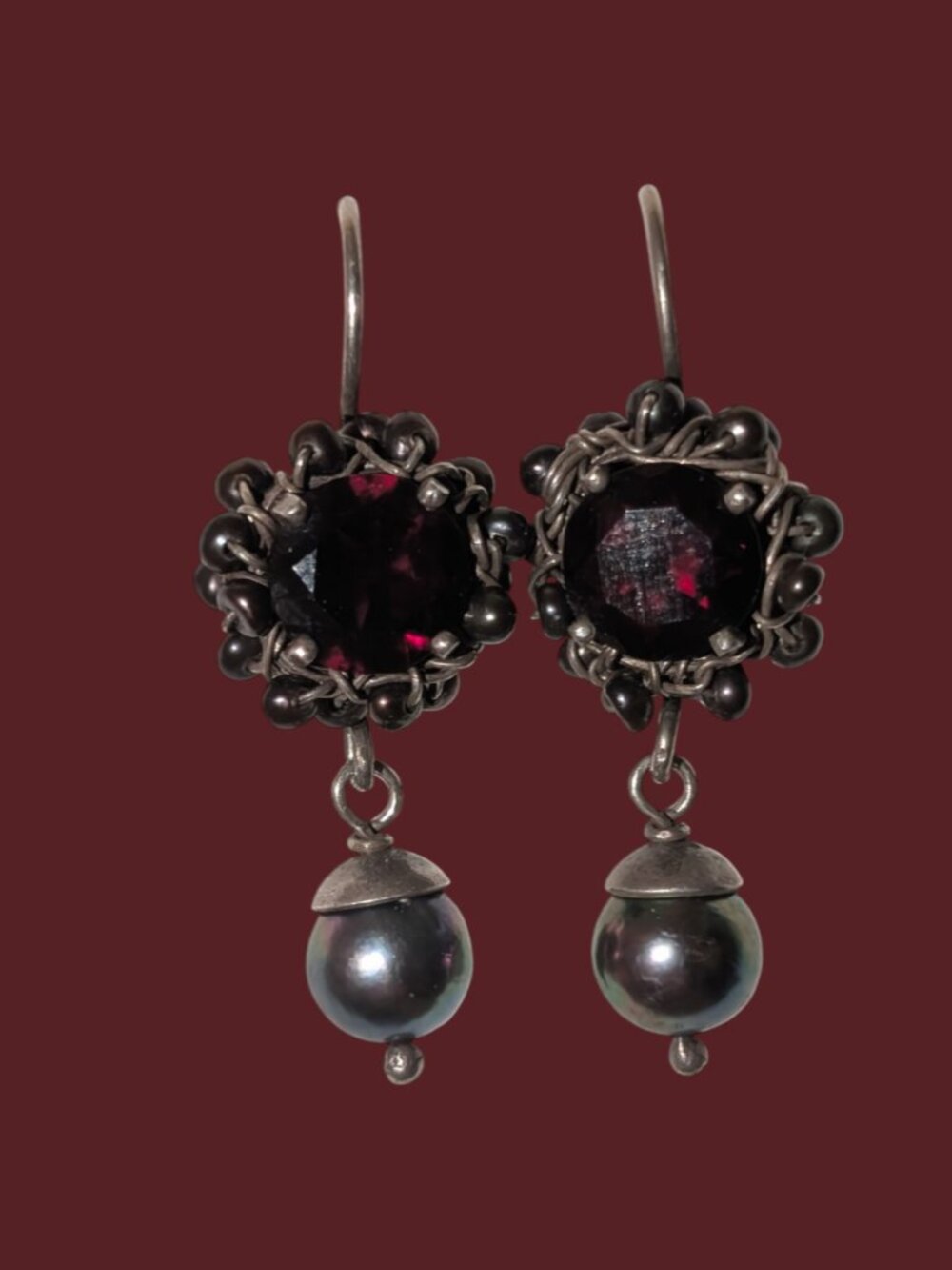 Beth Orduna Design 925 Sterling Natural Pearl Red Garnet 1.5" Dangle Earrings